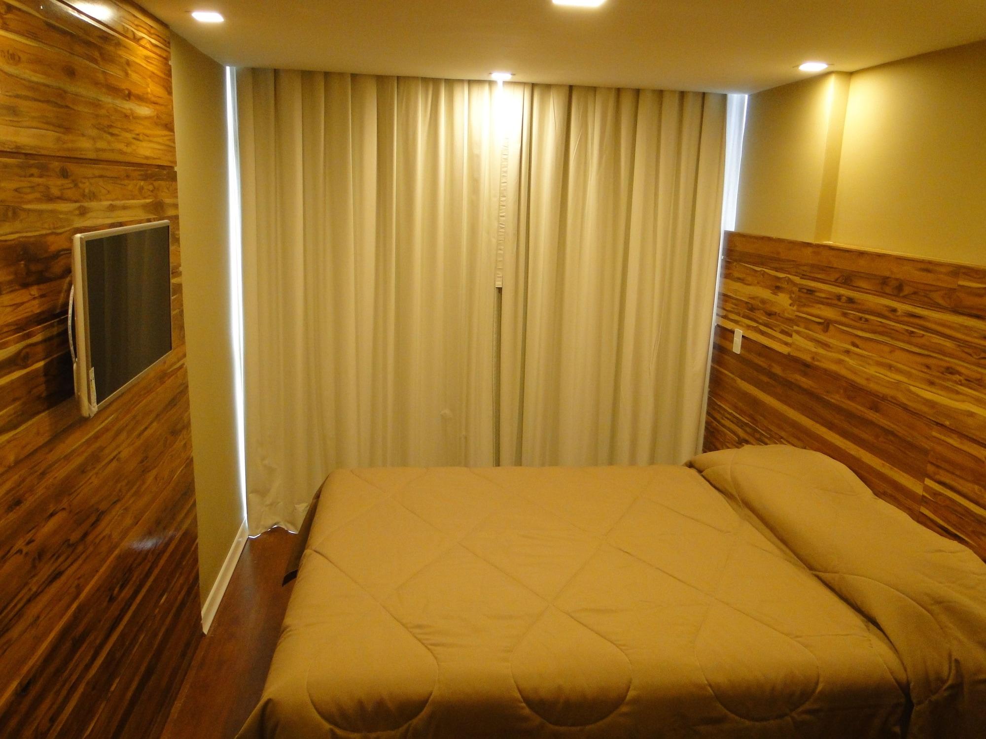 Hotel Petropolis Inn 외부 사진