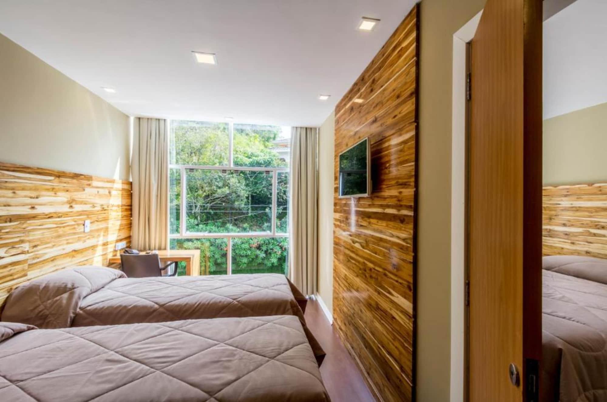 Hotel Petropolis Inn 외부 사진