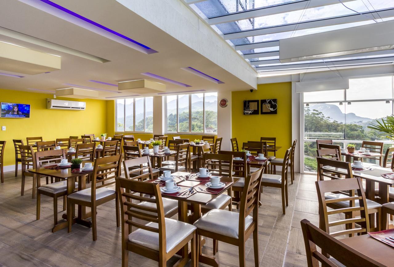 Hotel Petropolis Inn 외부 사진